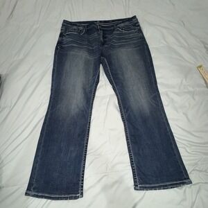 BKE 44x30 Jeans Tyler Relaxed Bootcut Stretch Medium Wash